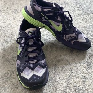 Nike woman’s sneakers in size 8